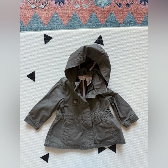 Aspen Kids|Baby girl olive anorak jacket with hood & cinched waist•••size 12M - Picture 5 of 6